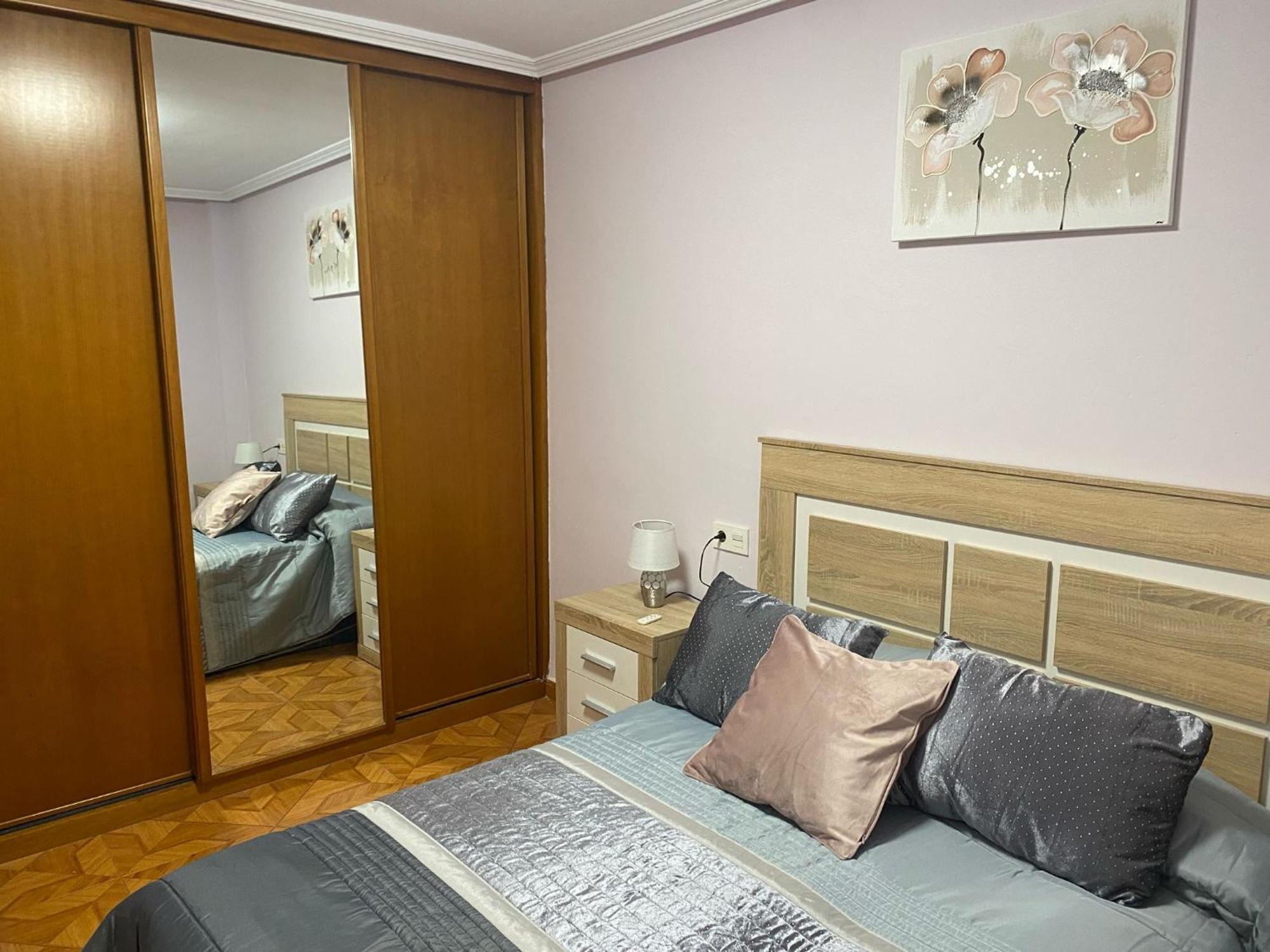 Les Xanes De Candas Gijon Exterior photo